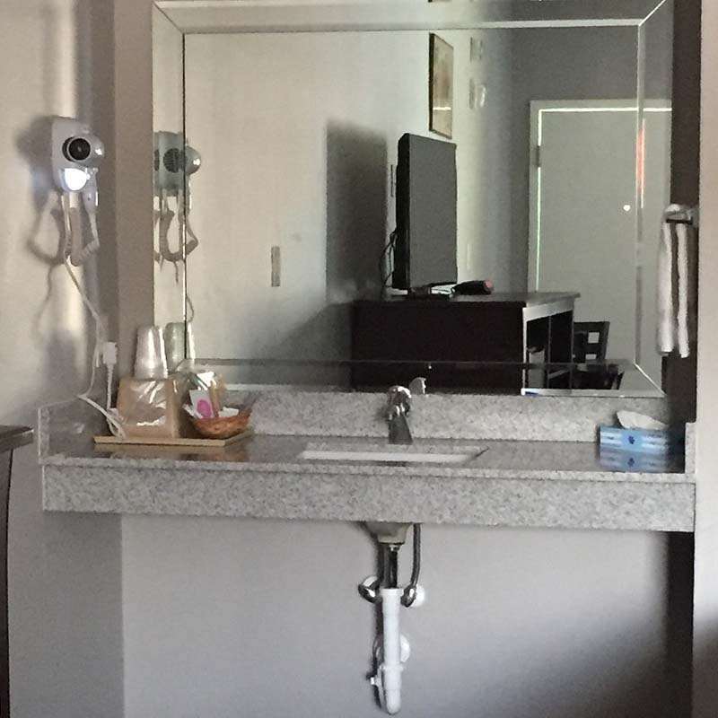Classic Inn & Suites Humble Room photo